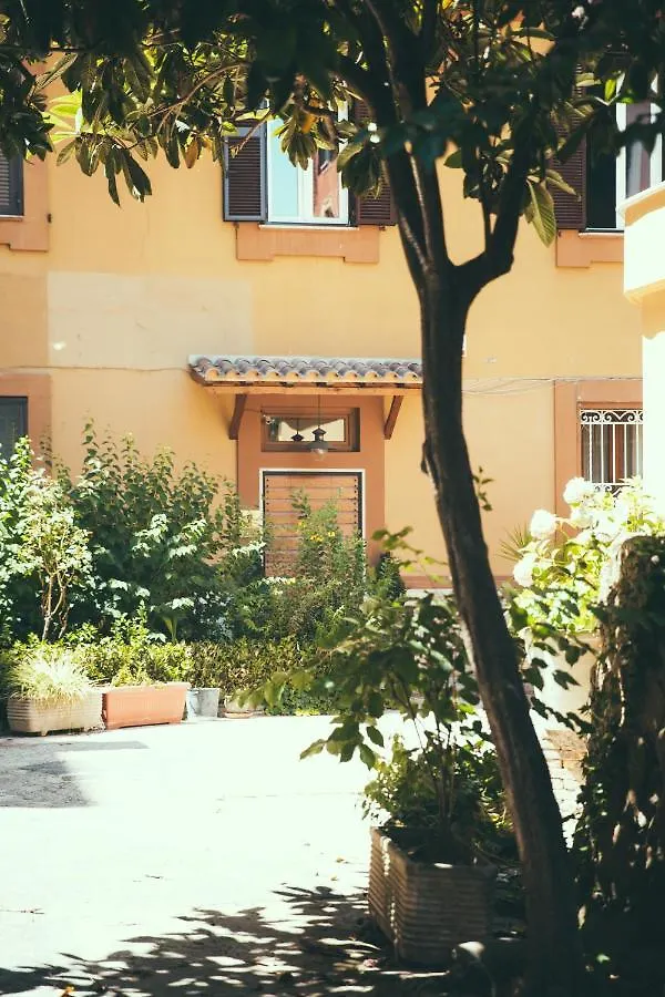 Lighthouse Suites Trastevere Rome