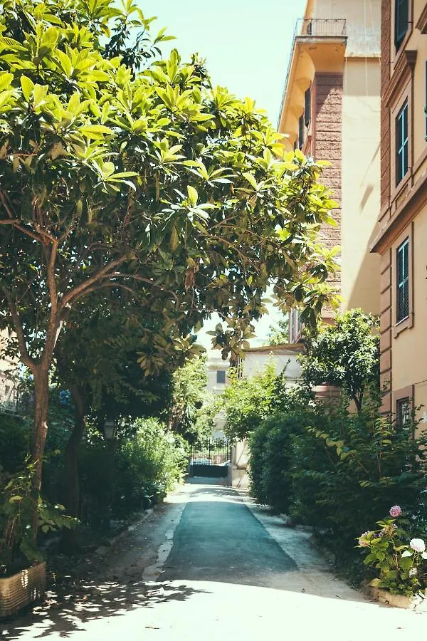 Lighthouse Suites Trastevere Rome